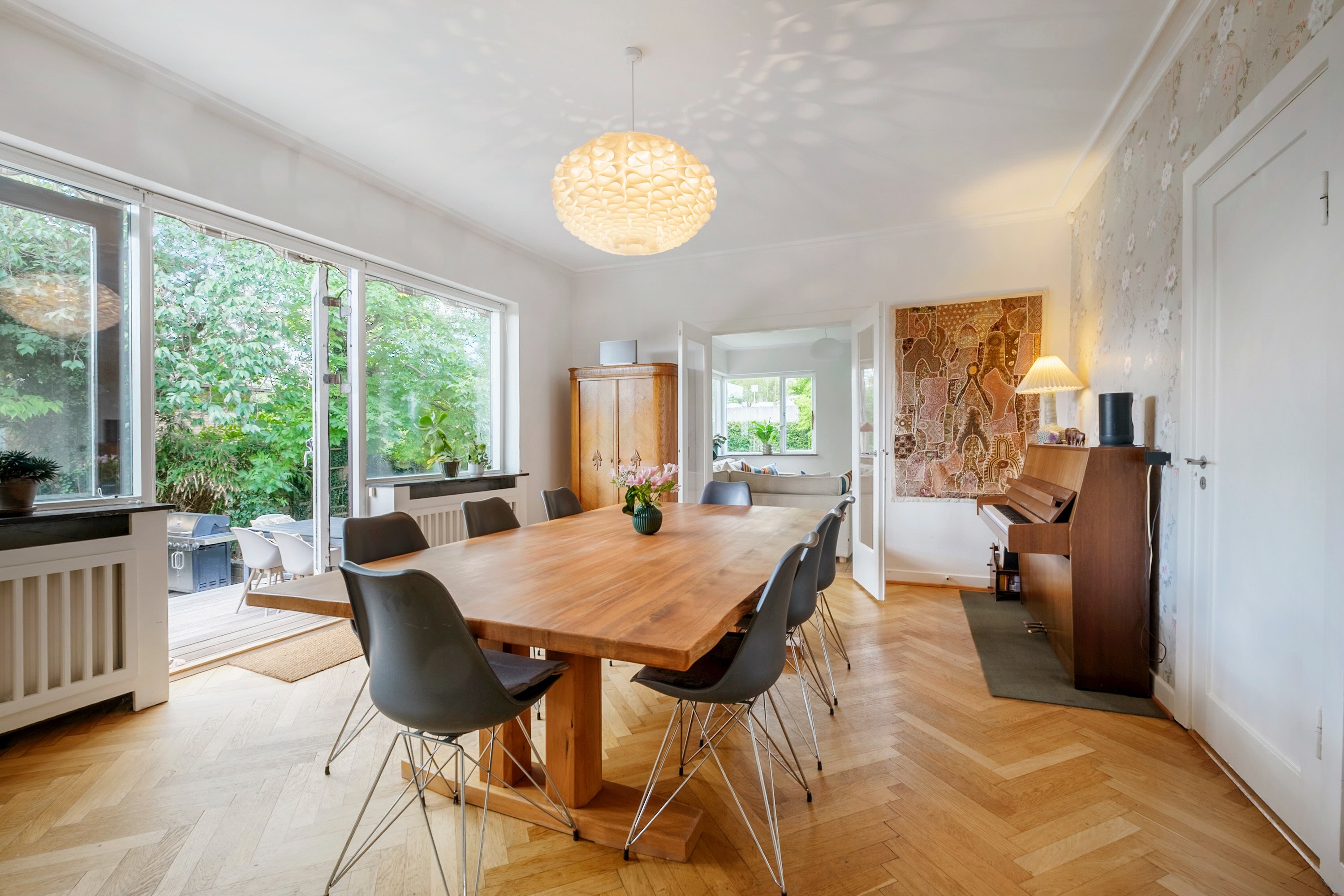 9-værelses bolig, 211 m²